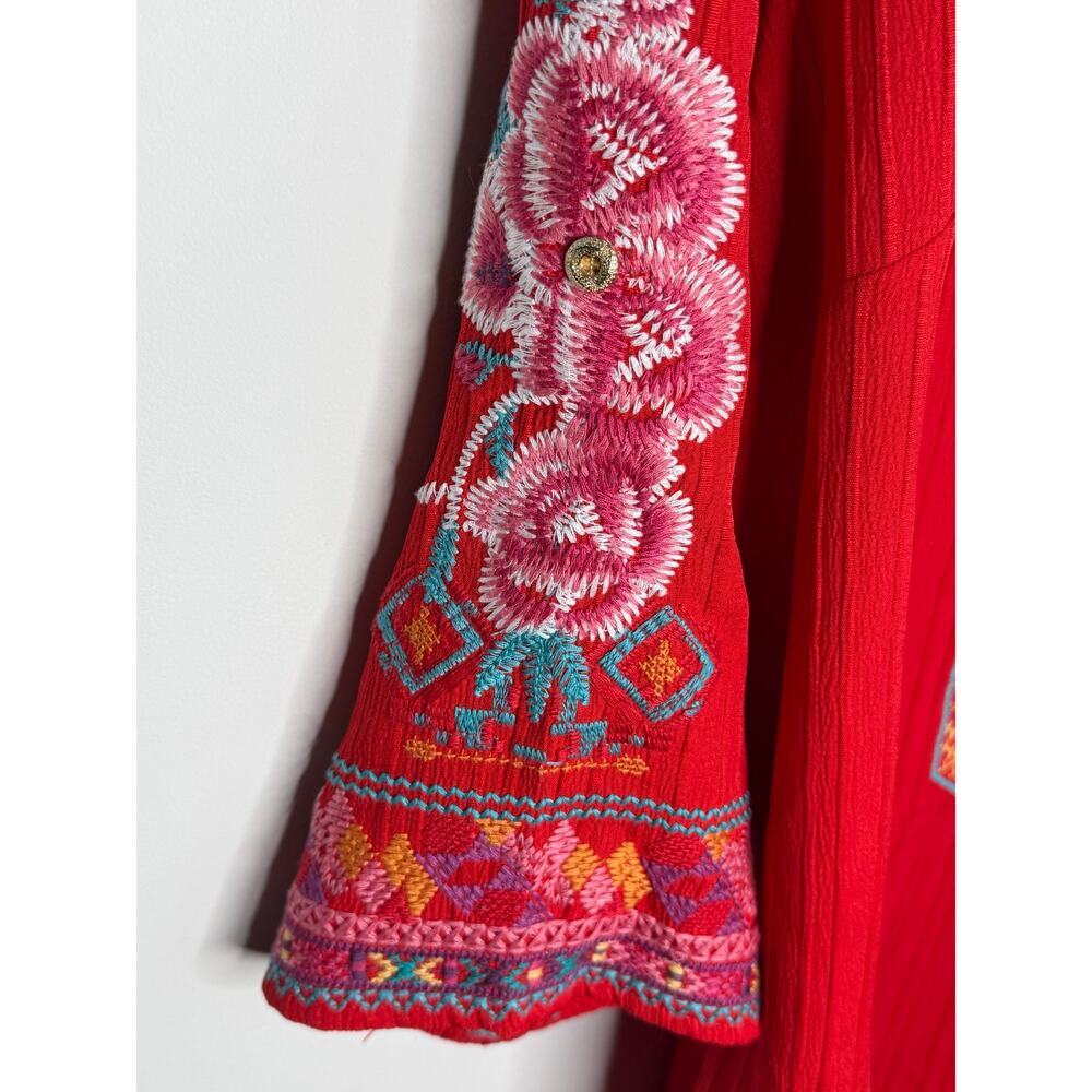 Calessa Embroidered Floral 3/4 Sleeve V-Neck Tunic Blouse Red Women's Size PXL - Picture 5 of 9